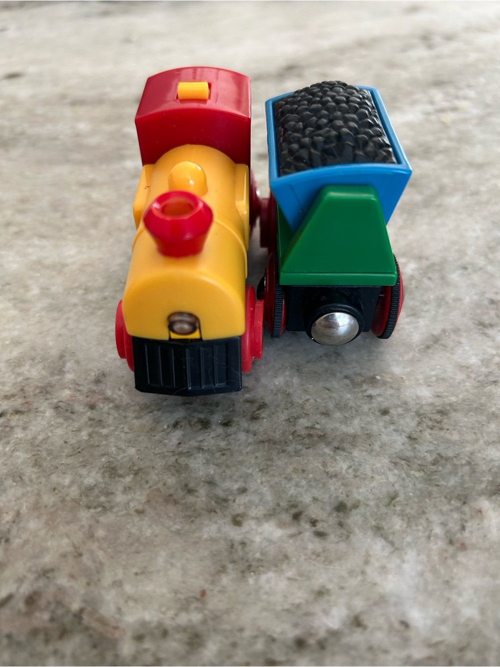 Brio Colorful Kids Toy Train Engine and Coal Car - Yellow, Red, Blue, Green